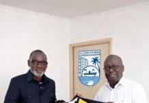 𝐀𝐮𝐝𝐢𝐞𝐧𝐜𝐞 𝐚̀ 𝐥𝐚 𝐌𝐚𝐢𝐫𝐢𝐞 𝐝𝐞 𝐂𝐨𝐭𝐨𝐧𝐨𝐮 : l’AS Cotonou renforce le dialogue avec les autorités municipales
